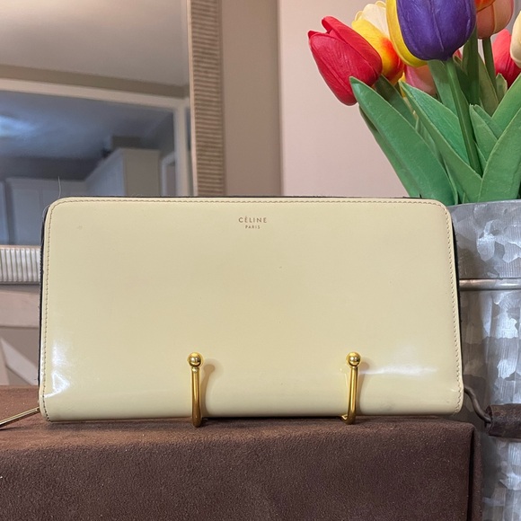 Celine Creamy Yellow Wallet with Gold Accents - Picture 1 of 13